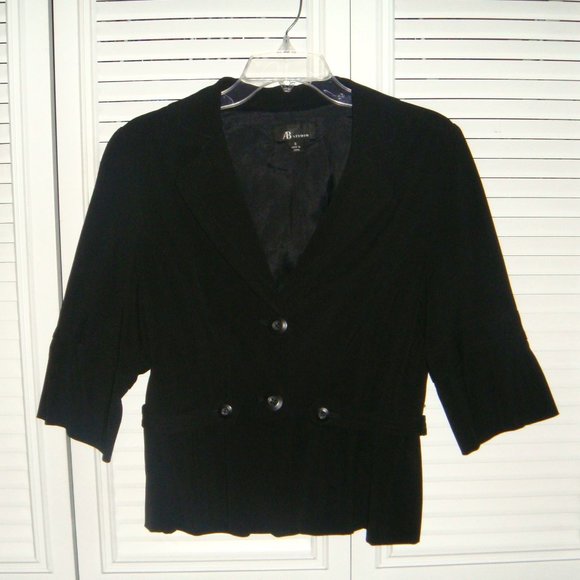 Little Black Jacket - Picture 1 of 3